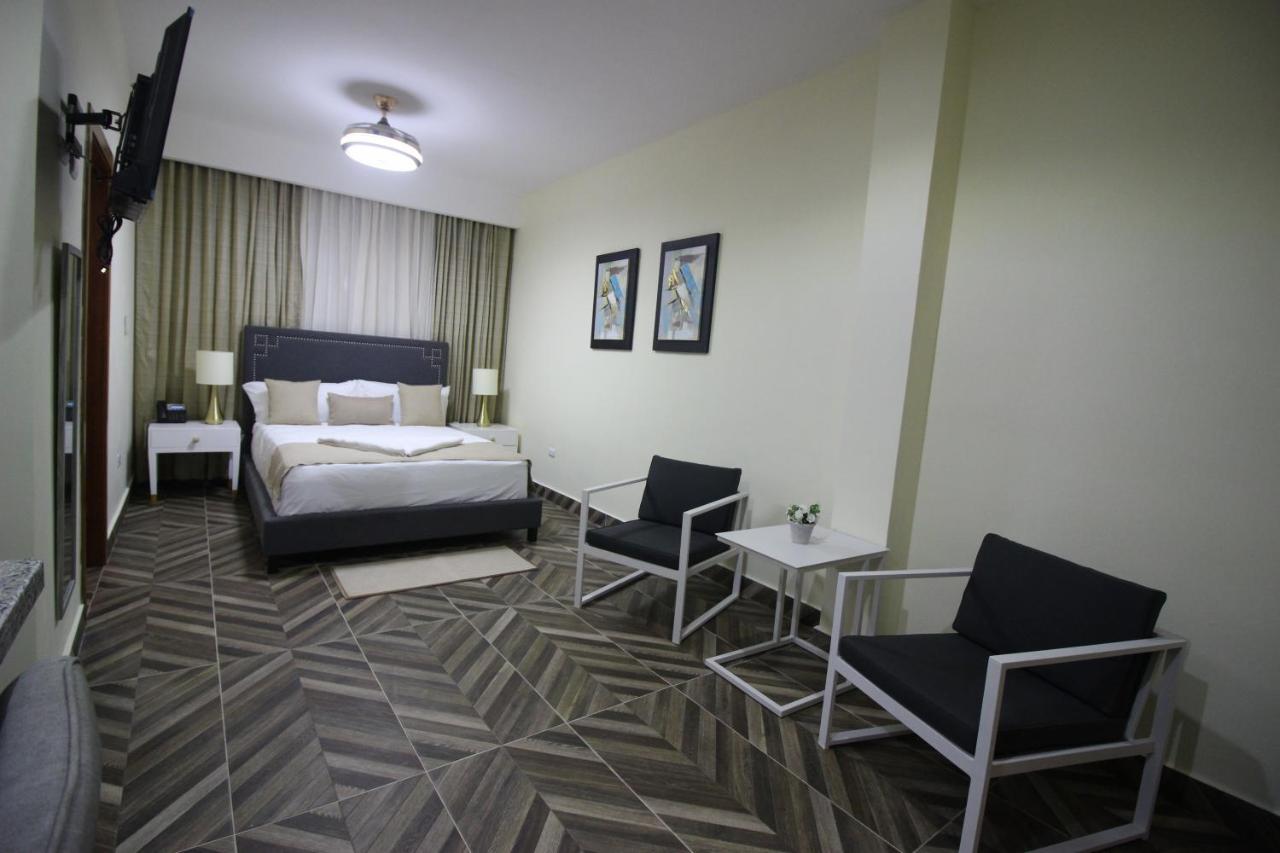 Hotel Monarca Higuey Exterior foto