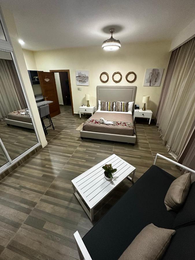 Hotel Monarca Higuey Exterior foto